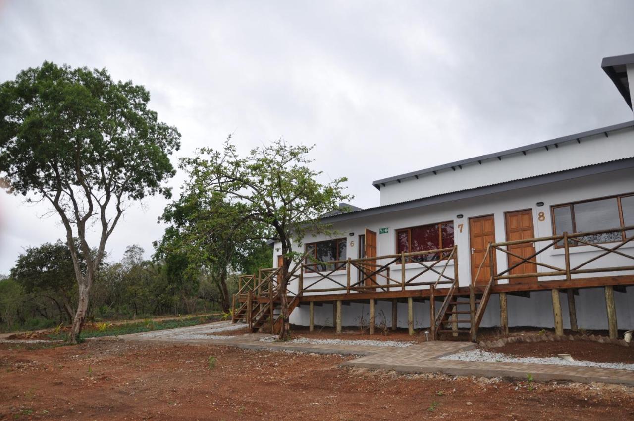 Hazyview Buffalo Game Lodge Exterior photo